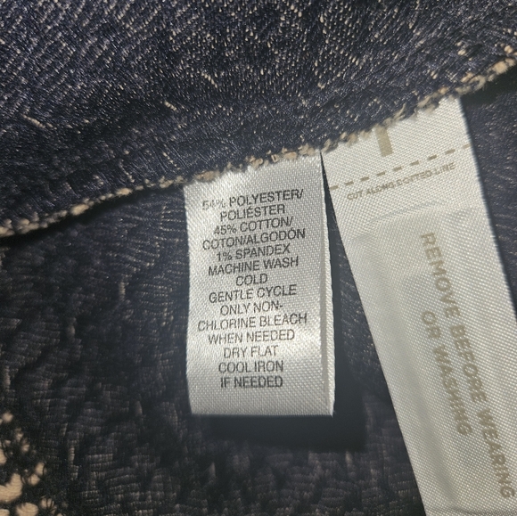 LOFT Beige & Navy Blue Geometric Patterned Ruffle Dress - Size 14 NWT - Picture 8 of 8